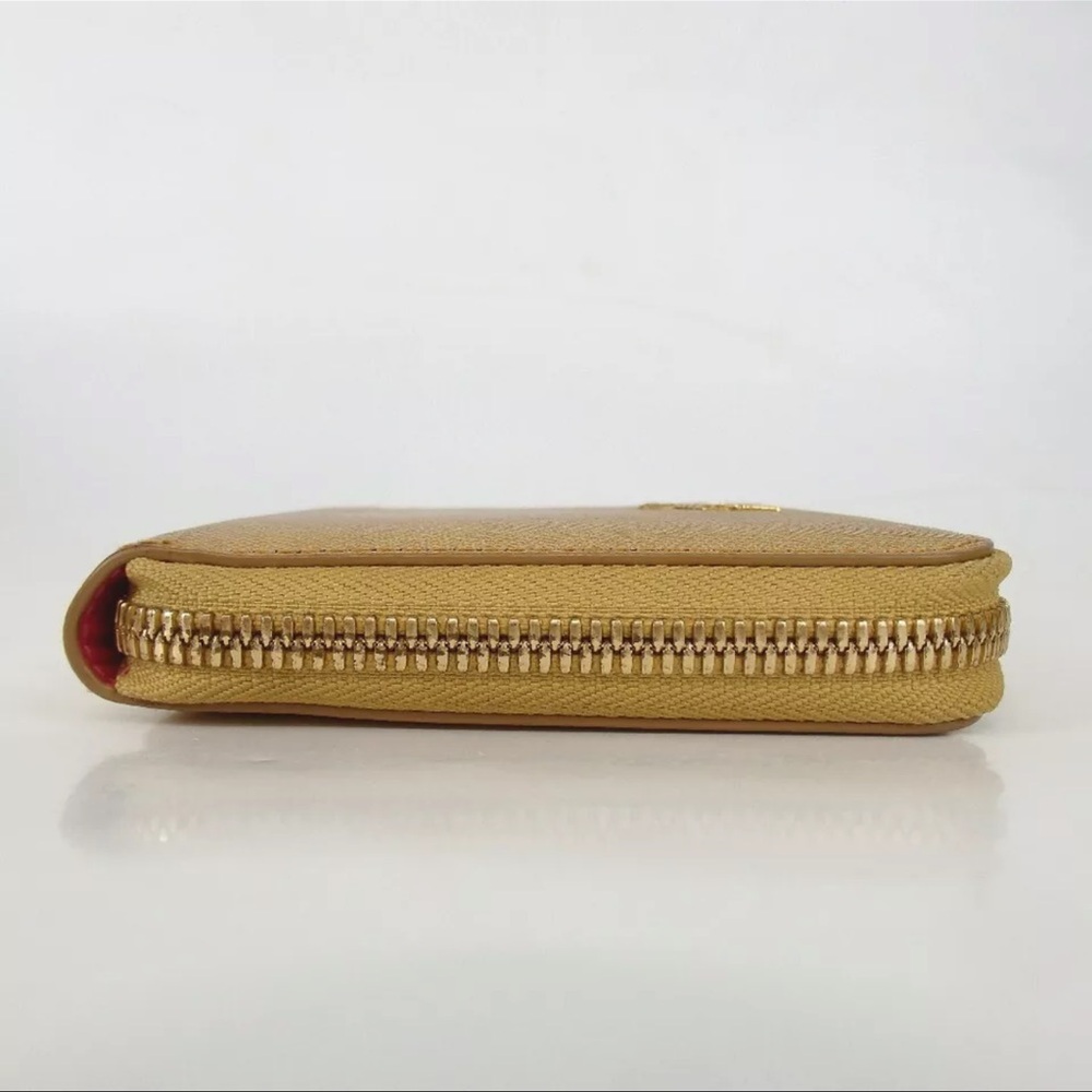 Authentic MCM Leather Zip Wallet Gold - Picture 4 of 8